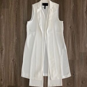 BCBG Sleeveless White Trench